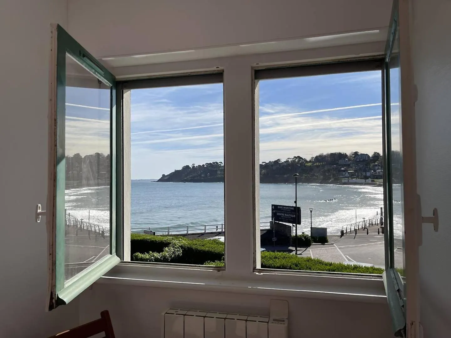 Petite Maison Vue Mer Face A La Plage Trestraou Perros-Guirec - Ref 914 0*,